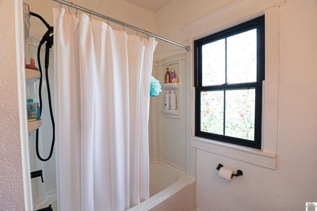 501 & 505 N 34th St, Paducah, KY 42001