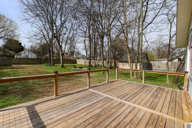 501 & 505 N 34th St, Paducah, KY 42001