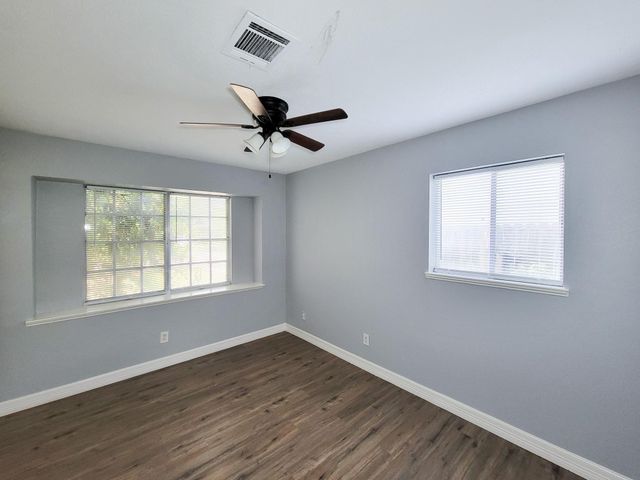6109 Arthington Street, Houston, TX 77053