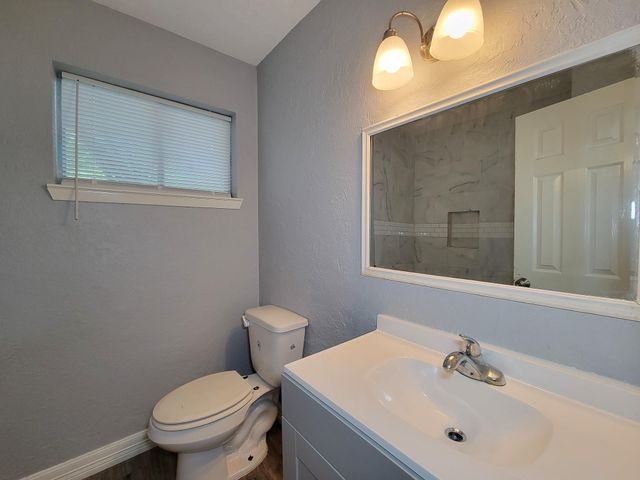6109 Arthington Street, Houston, TX 77053