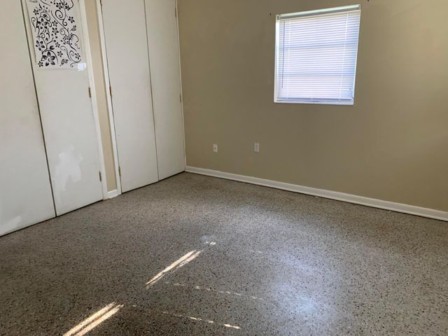 363 Hosbine Street, Fort Pierce, FL 34982