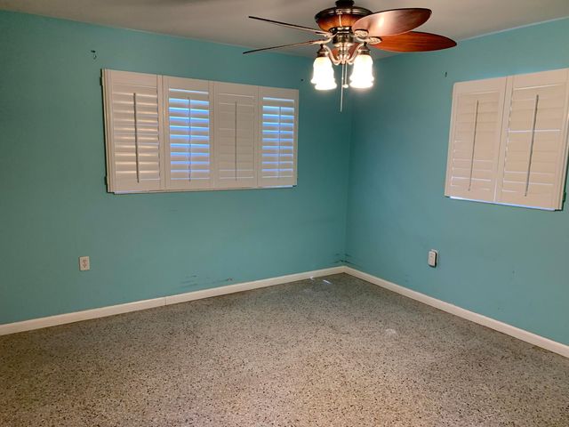 363 Hosbine Street, Fort Pierce, FL 34982