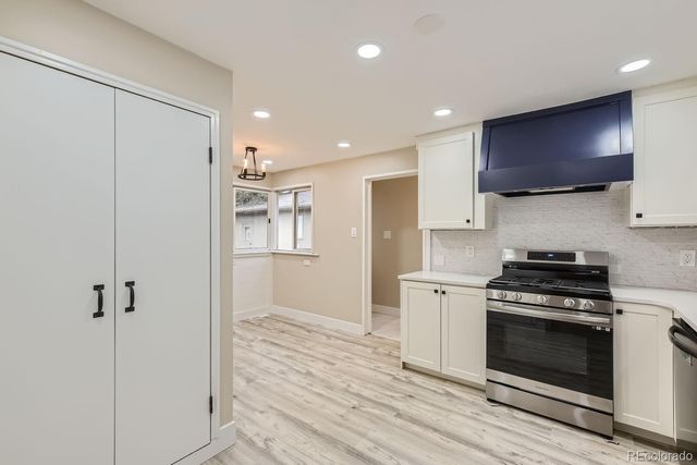 3000 S Colorado Boulevard, Denver, CO 80222