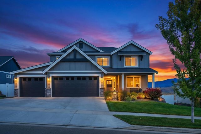 2327 S Fairmont Estates Dr, Greenacres, WA 99016