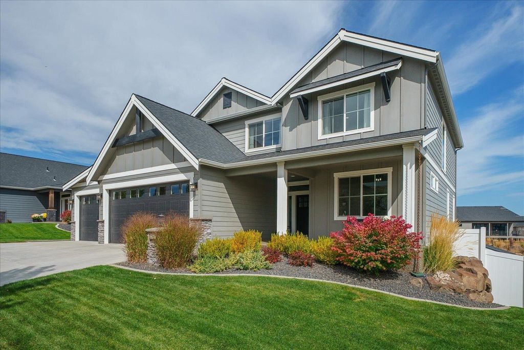 2327 S Fairmont Estates Dr, Greenacres, WA 99016 photo 2
