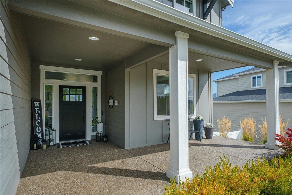 2327 S Fairmont Estates Dr, Greenacres, WA 99016 photo 3