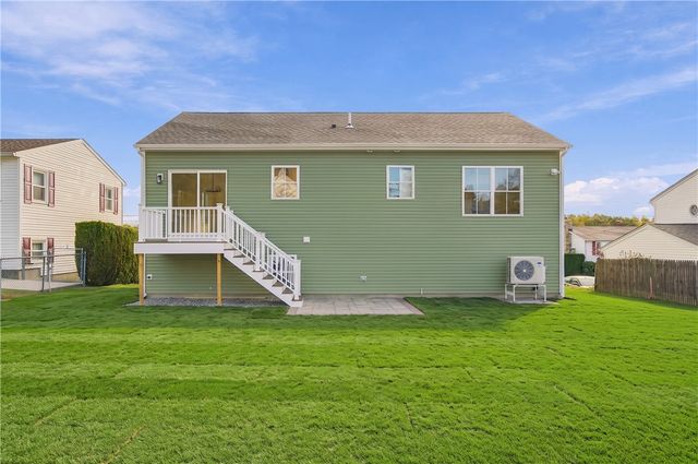 36 Vineyard Avenue, Cumberland, RI 02864
