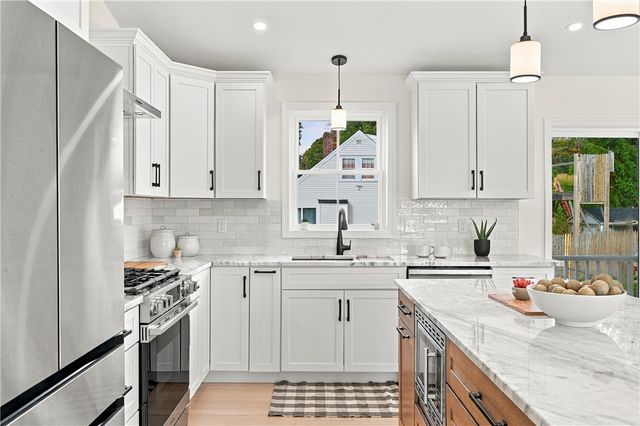 36 Vineyard Avenue, Cumberland, RI 02864