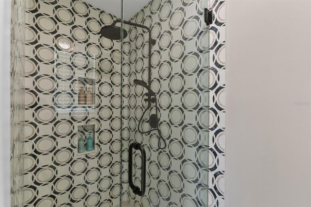 2618 S BRYANT CIRCLE, Tampa, FL 33629