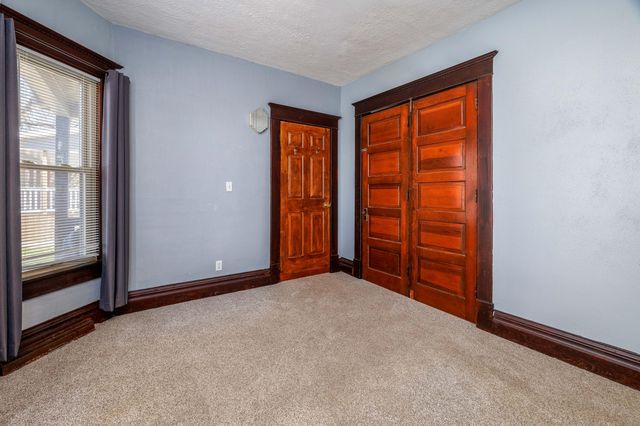 103 W Lincoln Street, Kentland, IN 47951