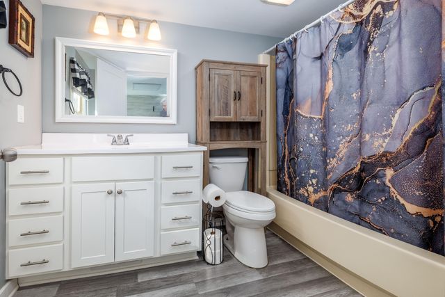 103 W Lincoln Street, Kentland, IN 47951