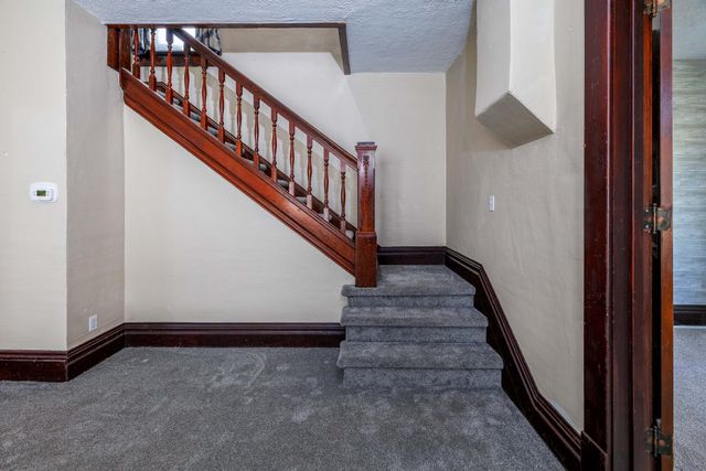 103 W Lincoln Street, Kentland, IN 47951