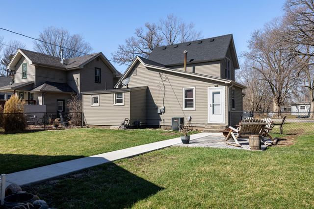 103 W Lincoln Street, Kentland, IN 47951