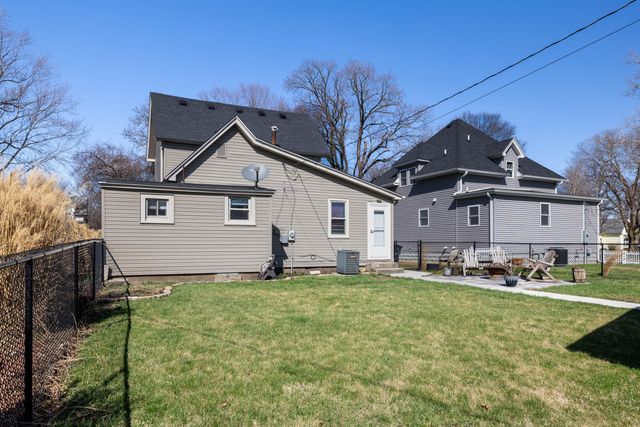 103 W Lincoln Street, Kentland, IN 47951