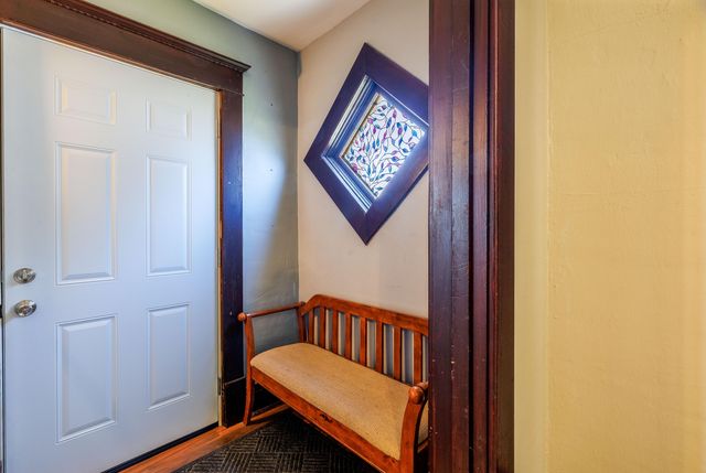 103 W Lincoln Street, Kentland, IN 47951