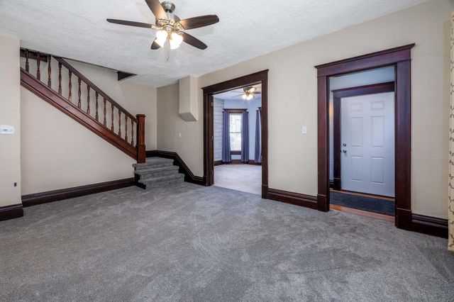 103 W Lincoln Street, Kentland, IN 47951