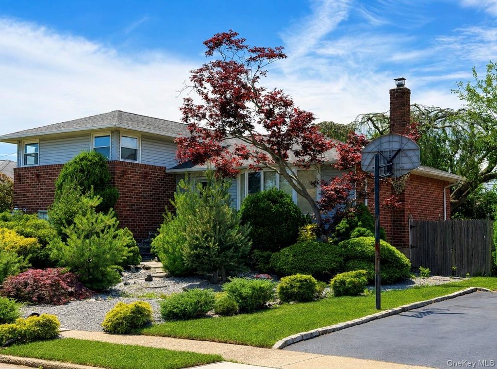 83 Bud Lane, Levittown, NY 11756 — exterior