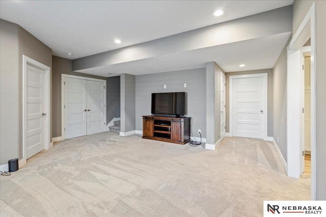 2602 Fountain Circle, Plattsmouth, NE 68048