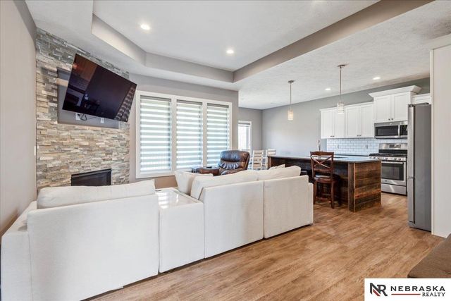 2602 Fountain Circle, Plattsmouth, NE 68048