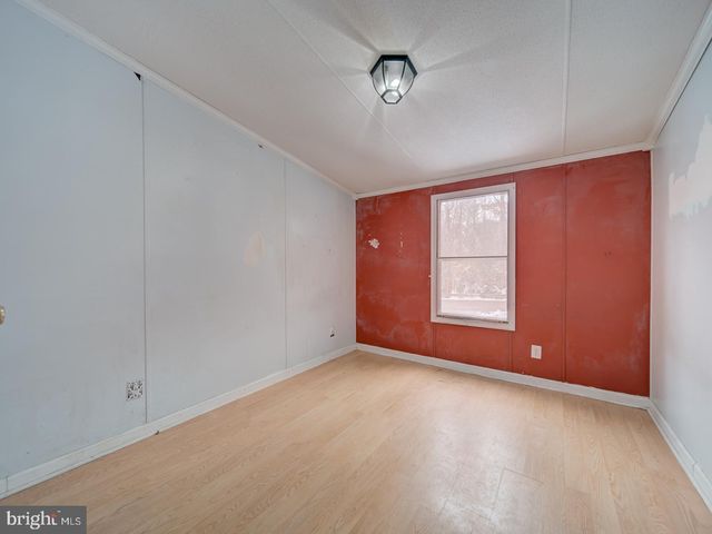 13577 COUNTYLINE CHURCH RD, Woodford, VA 22580