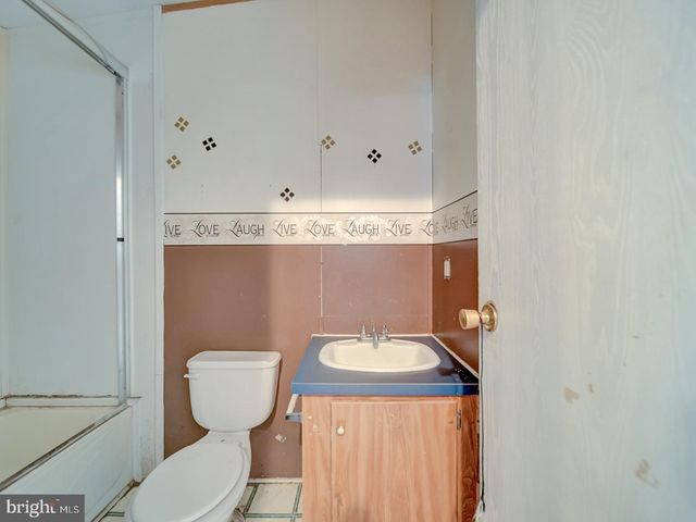 13577 COUNTYLINE CHURCH RD, Woodford, VA 22580