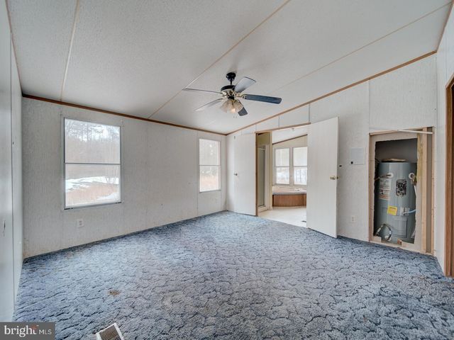 13577 COUNTYLINE CHURCH RD, Woodford, VA 22580