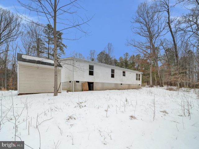 13577 COUNTYLINE CHURCH RD, Woodford, VA 22580