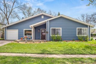 5201 Lemon Lane, Hanover Park, IL 60133