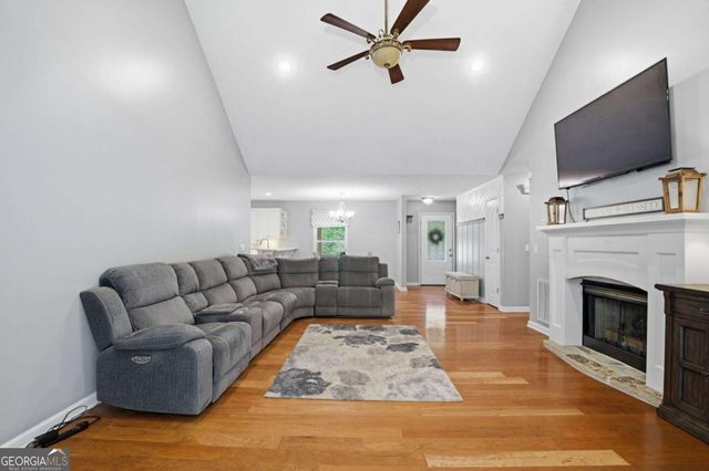 358 Youngs Farm Road, Cedartown, GA 30125