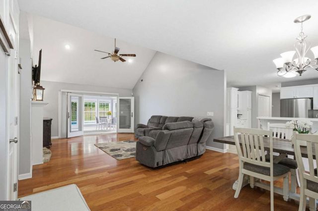 358 Youngs Farm Road, Cedartown, GA 30125