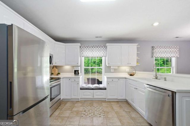 358 Youngs Farm Road, Cedartown, GA 30125