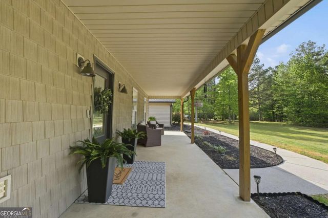 358 Youngs Farm Road, Cedartown, GA 30125