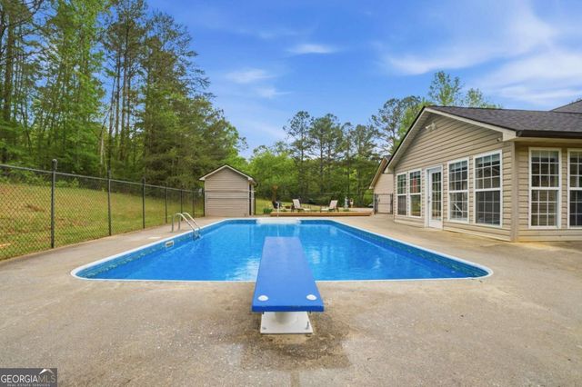 358 Youngs Farm Road, Cedartown, GA 30125