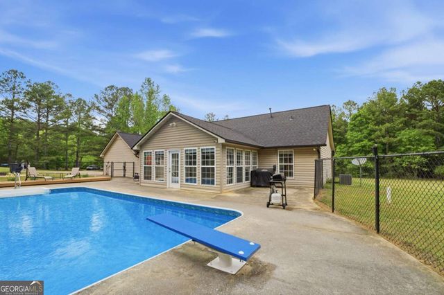 358 Youngs Farm Road, Cedartown, GA 30125