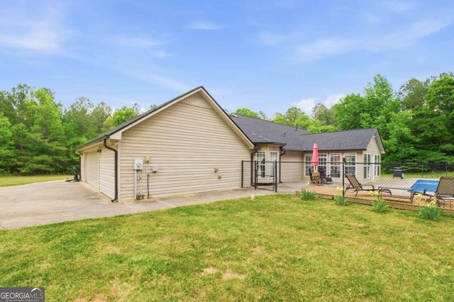 358 Youngs Farm Road, Cedartown, GA 30125
