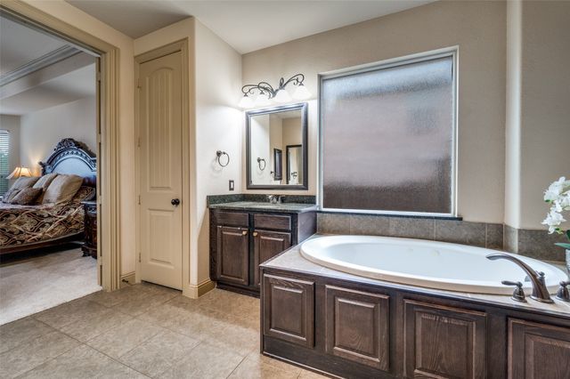 312 Gentle Creek Drive, Mckinney, TX 75072