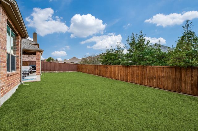 312 Gentle Creek Drive, Mckinney, TX 75072