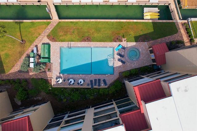 1060 PINELLAS BAYWAY S 204, Tierra Verde, FL 33715