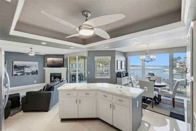 1060 PINELLAS BAYWAY S 204, Tierra Verde, FL 33715