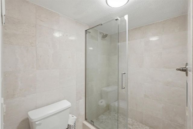 1060 PINELLAS BAYWAY S 204, Tierra Verde, FL 33715