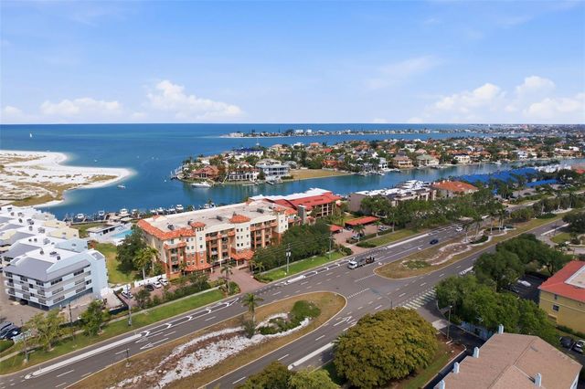 1060 PINELLAS BAYWAY S 204, Tierra Verde, FL 33715