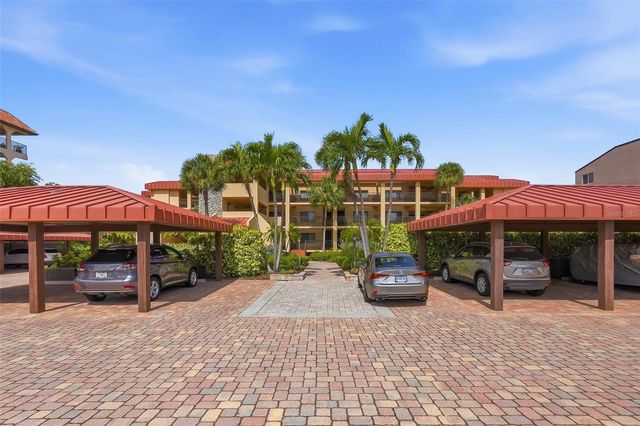 1060 PINELLAS BAYWAY S 204, Tierra Verde, FL 33715