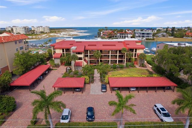 1060 PINELLAS BAYWAY S 204, Tierra Verde, FL 33715