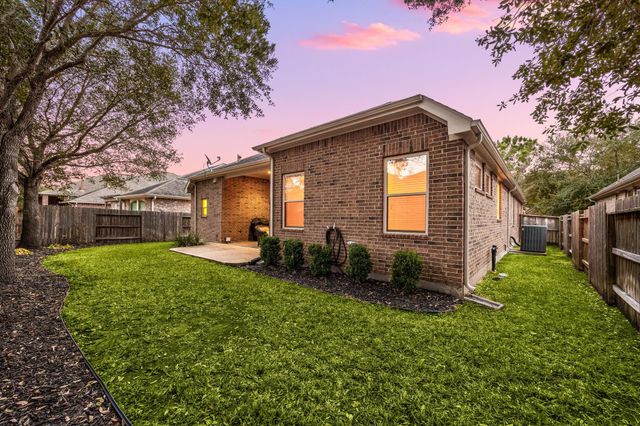 26414 Red Cliff Ridge, Katy, TX 77494