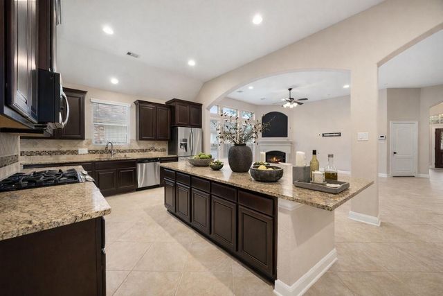 26414 Red Cliff Ridge, Katy, TX 77494