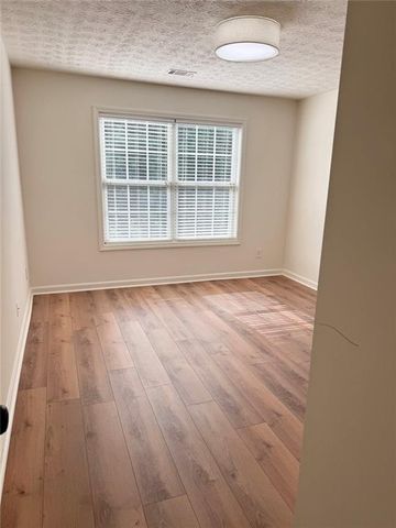 2701 Wynter Snow Run, Bethlehem, GA 30620