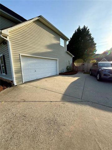 2701 Wynter Snow Run, Bethlehem, GA 30620
