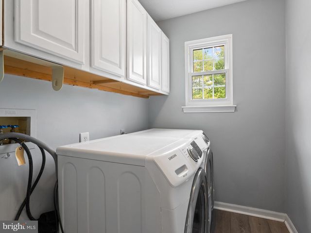2417 KEMPER RD, Crofton, MD 21114