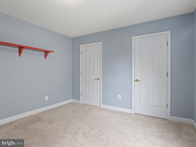 2417 KEMPER RD, Crofton, MD 21114