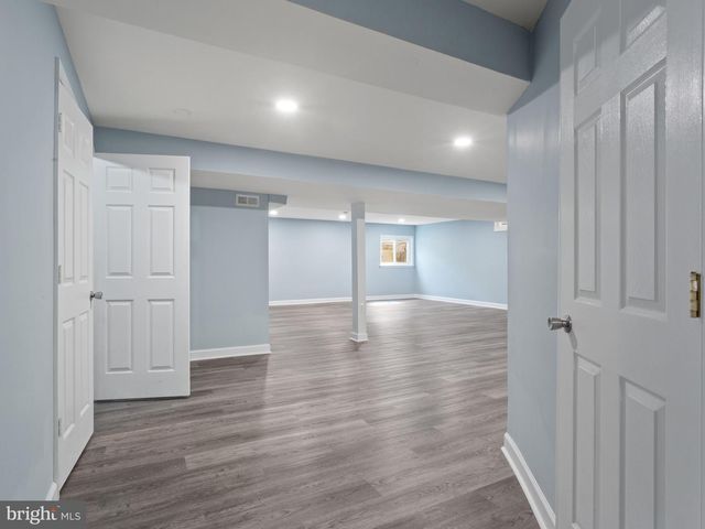 2417 KEMPER RD, Crofton, MD 21114